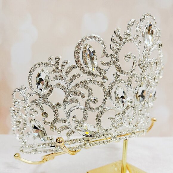 Crown for Pageant, Homecoming Prom Headpiece, quinceanera Crown, Silver Crown